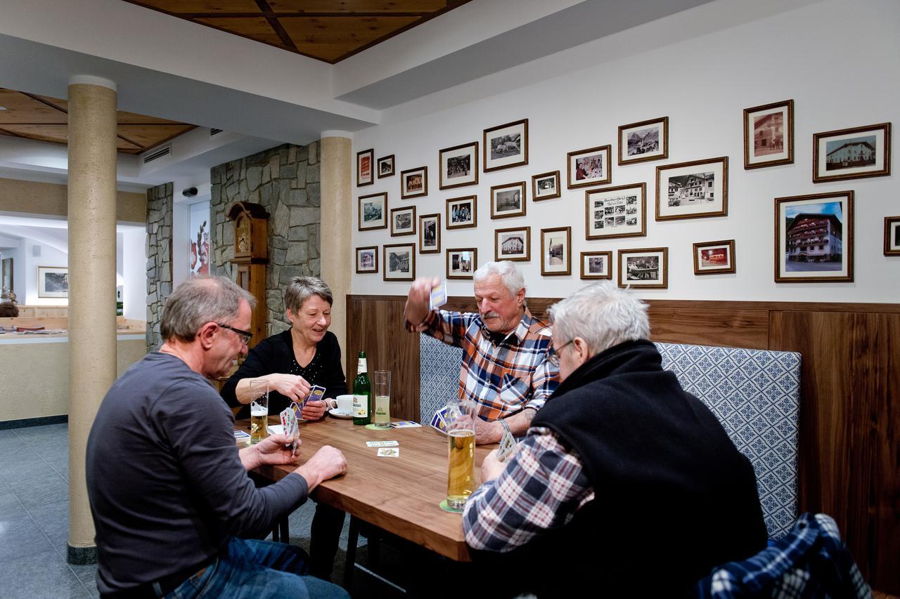 Hotel Neuwirt Zell am Ziller Eksteriør billede